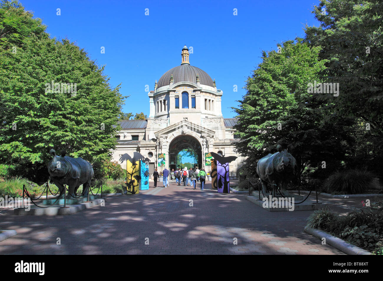 Il centro dello Zoo costruzione presso il centro del Bronx Zoo di New York City Foto Stock