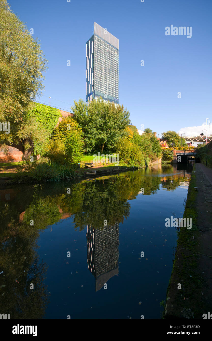 La Beetham Tower, conosciuta anche come Hilton Tower. Castlefield, Manchester, Inghilterra, Regno Unito Foto Stock