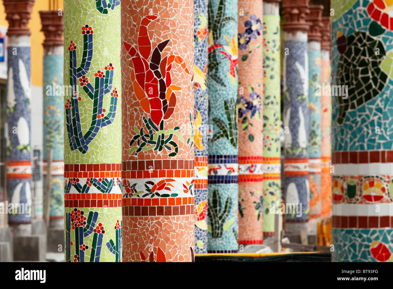 Colonne con mosaici di Tazacorte, La Palma Isole Canarie Spagna, Europa Foto Stock