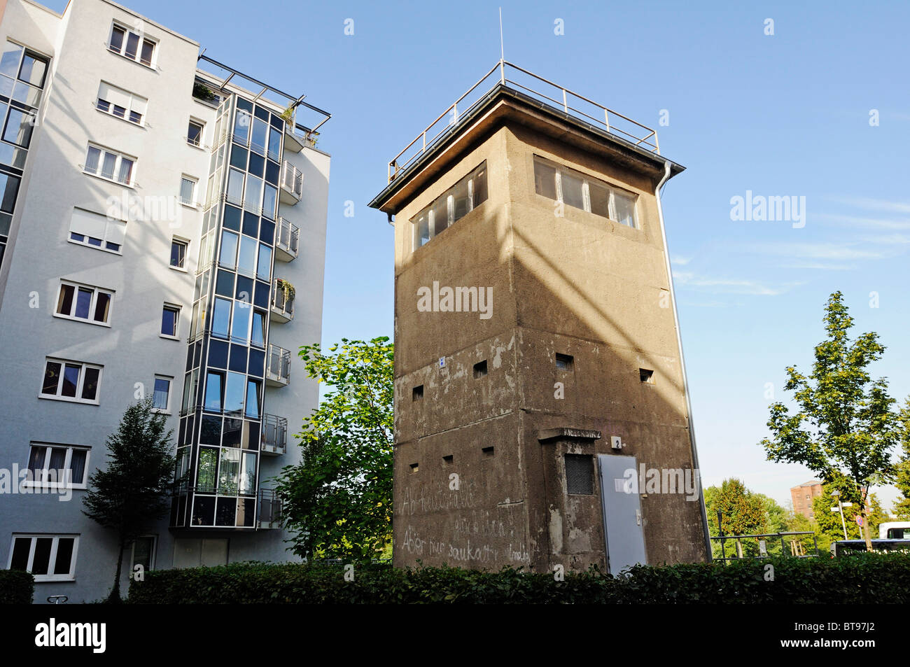 Memorial Guenter Litfin per la prima persona ucciso presso il Muro di Berlino, Kieler Strasse a Berlin-Spandau Foto Stock