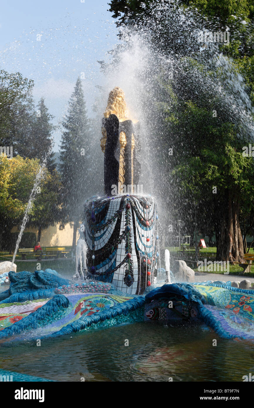Il parco della città Fontana con Mosè, Moses Fountain, progettato dal prof. Ernst Fuchs, Stiria, Austria, Europa Foto Stock