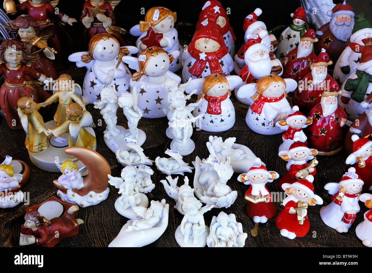 Gli angeli di porcellana, Auer Dult, fiera di Monaco di Baviera, Germania, Europa Foto Stock