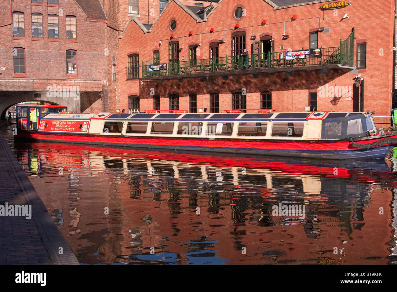 Il 'pacchetto di Eufrate' viaggio barca a Birmingham REGNO UNITO Foto Stock
