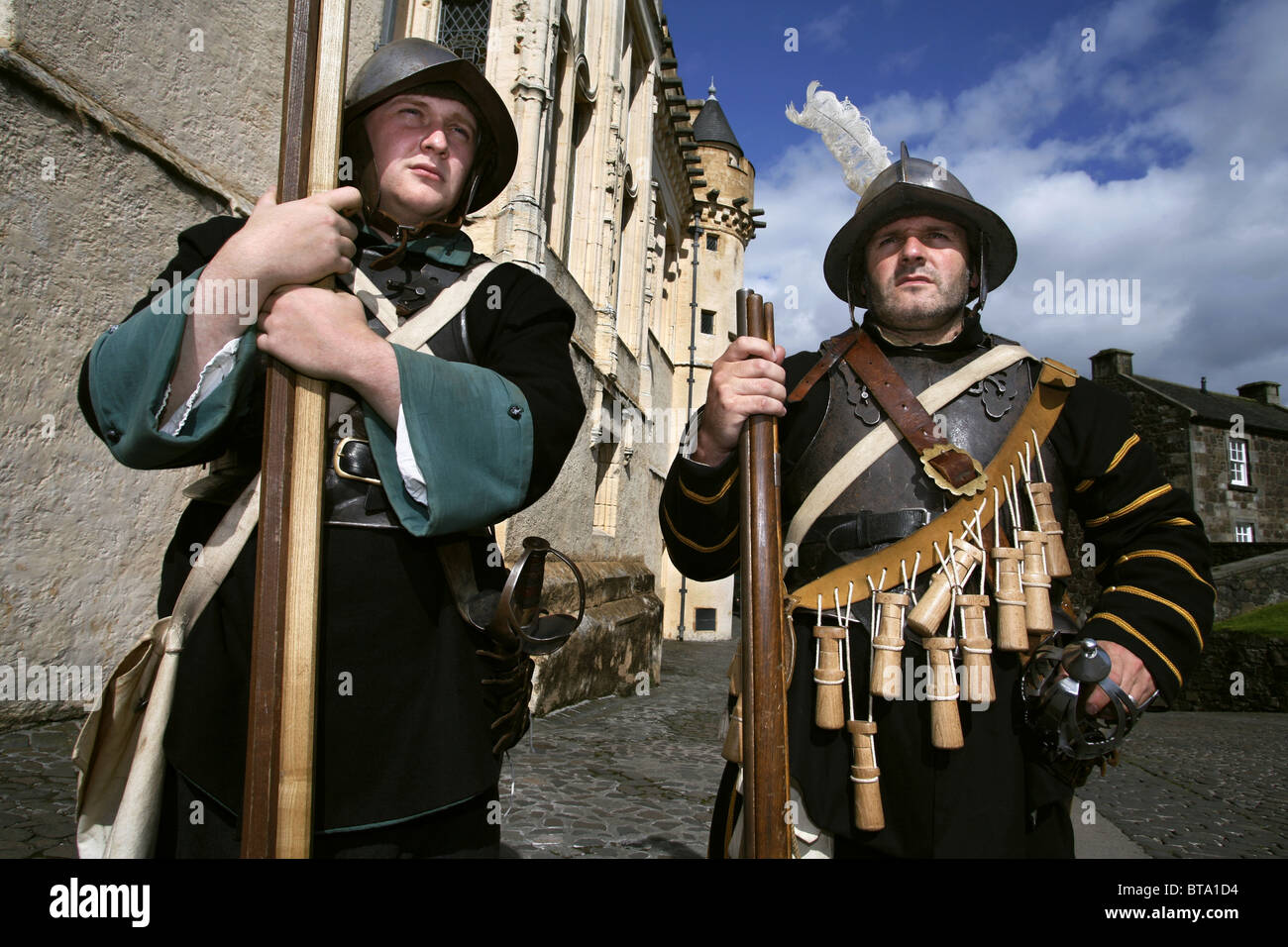 Oliver Cromwell soldati / Moschettieri, il Castello di Stirling, Stirling, Scozia Foto Stock Oliver Cromwell soldati / Moschettieri, il Castello di Stirling, Stirling, Scozia Foto Stock