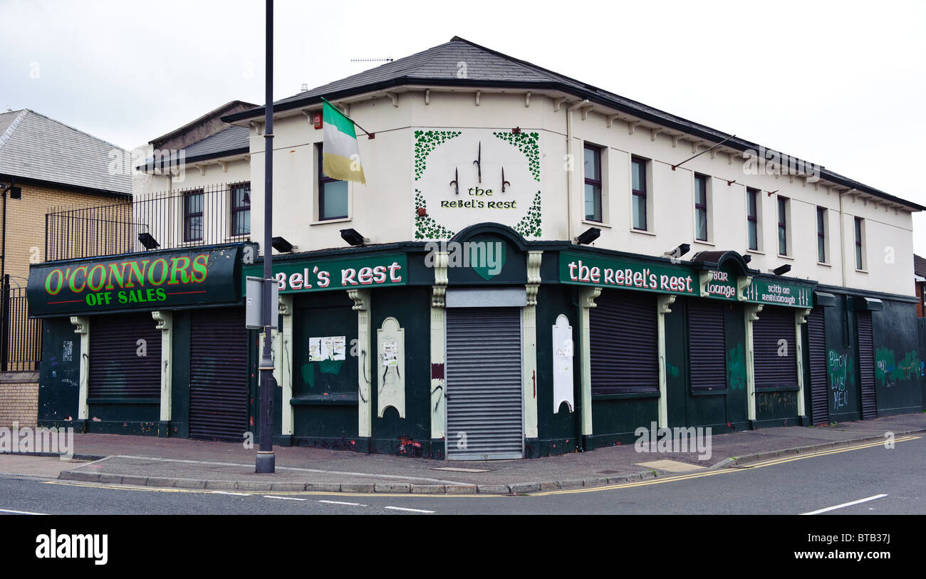 Rebel di riposo pub in Falls Road, Belfast Foto Stock