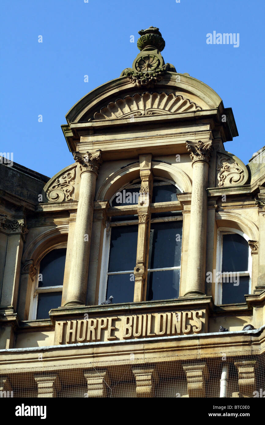 Thorpe edifici Tyrell Street Bradford Yorkshire George di Thorpe trasportatori memorizzare uno dei primi negozi a Bradford a utilizzare dispositivi elettrici Foto Stock Thorpe edifici Tyrell Street Bradford Yorkshire George di Thorpe trasportatori memorizzare uno dei primi negozi a Bradford a utilizzare dispositivi elettrici Foto Stock