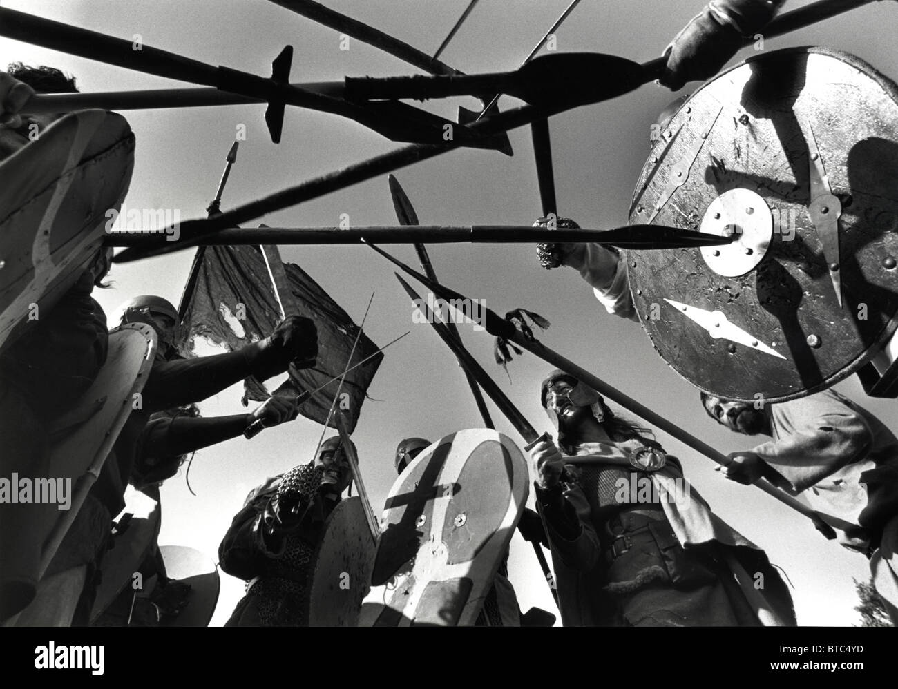 Una scena di battaglia durante una rievocazione storica della Battaglia di Hastings Foto Stock