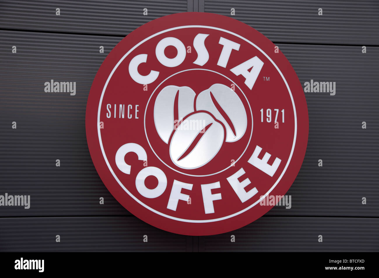 Costa Coffee logo Applegreen, stazione di servizio, M1 Irlanda Foto Stock