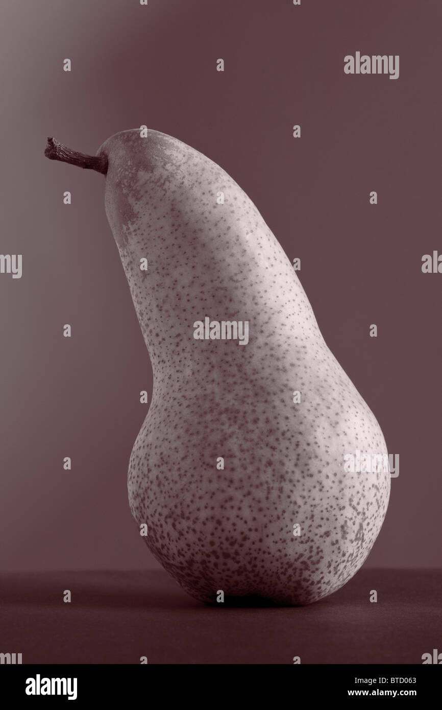 Natura morta con pera Devoe selenio tonica fotografia Foto Stock