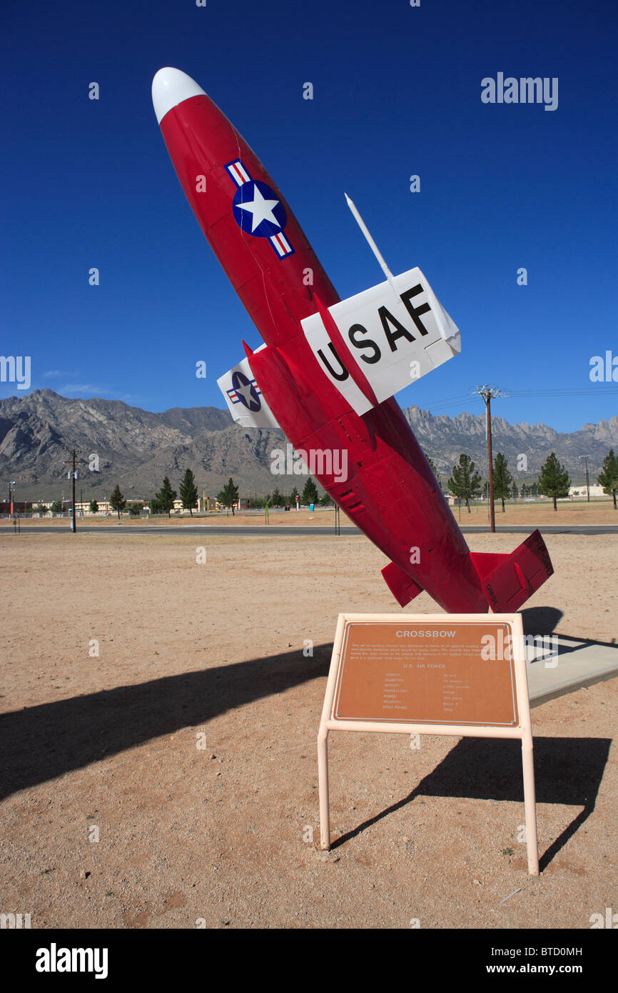Il USAF Crossbow aria al missile superficie sul display al White Sands Missile Range Museum, Nuovo Messico. Foto Stock