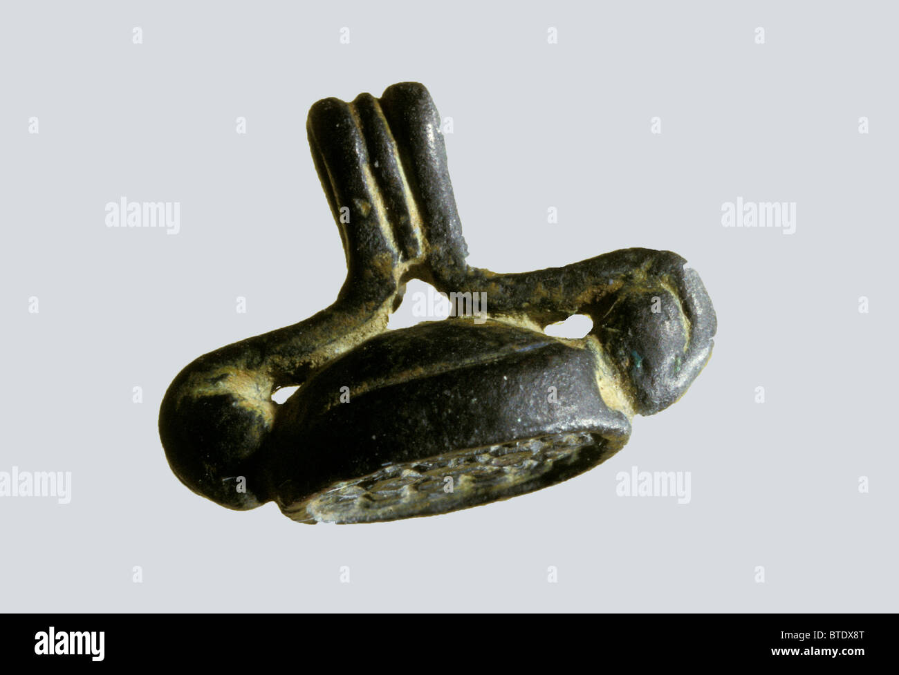 5426. Egiziano anello sigillo, bronzo, dating c. 8th. C. BC Foto Stock