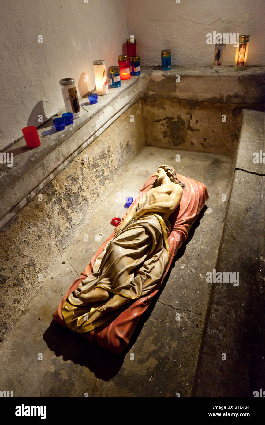 Replica del Santo Sepolcro nel Santuario di Nostra Signora di Walsingham poco, Norfolk. Foto Stock