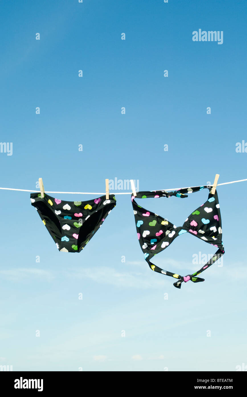 Bikini appesi vestiti-line Foto Stock