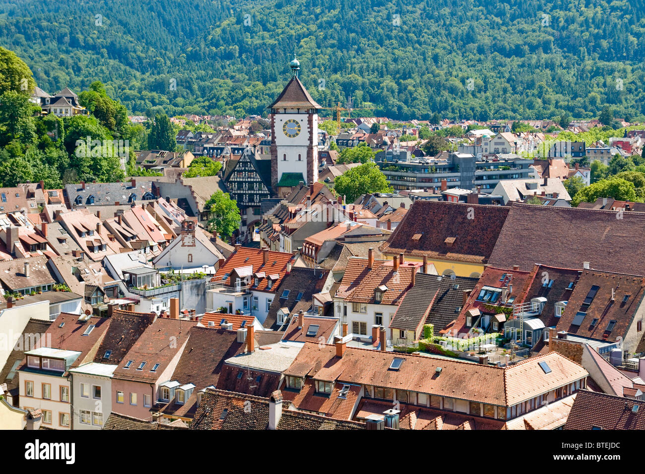 Vista della città di Friburgo nella Foresta Nera, Germania Foto Stock