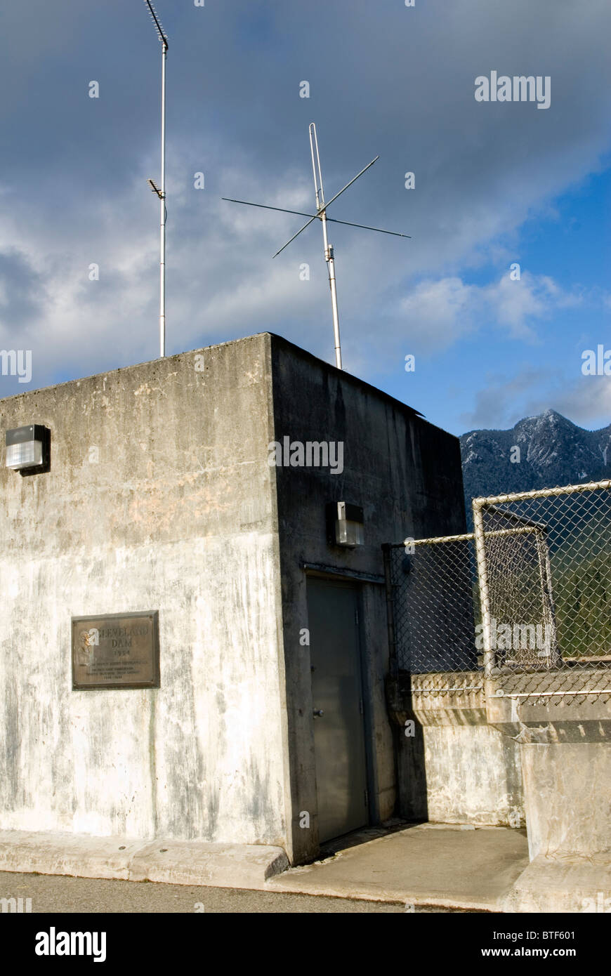 Il Capilano Dam acqua impianto di filtrazione in North Vancouver, British Columbia, Canada Foto Stock