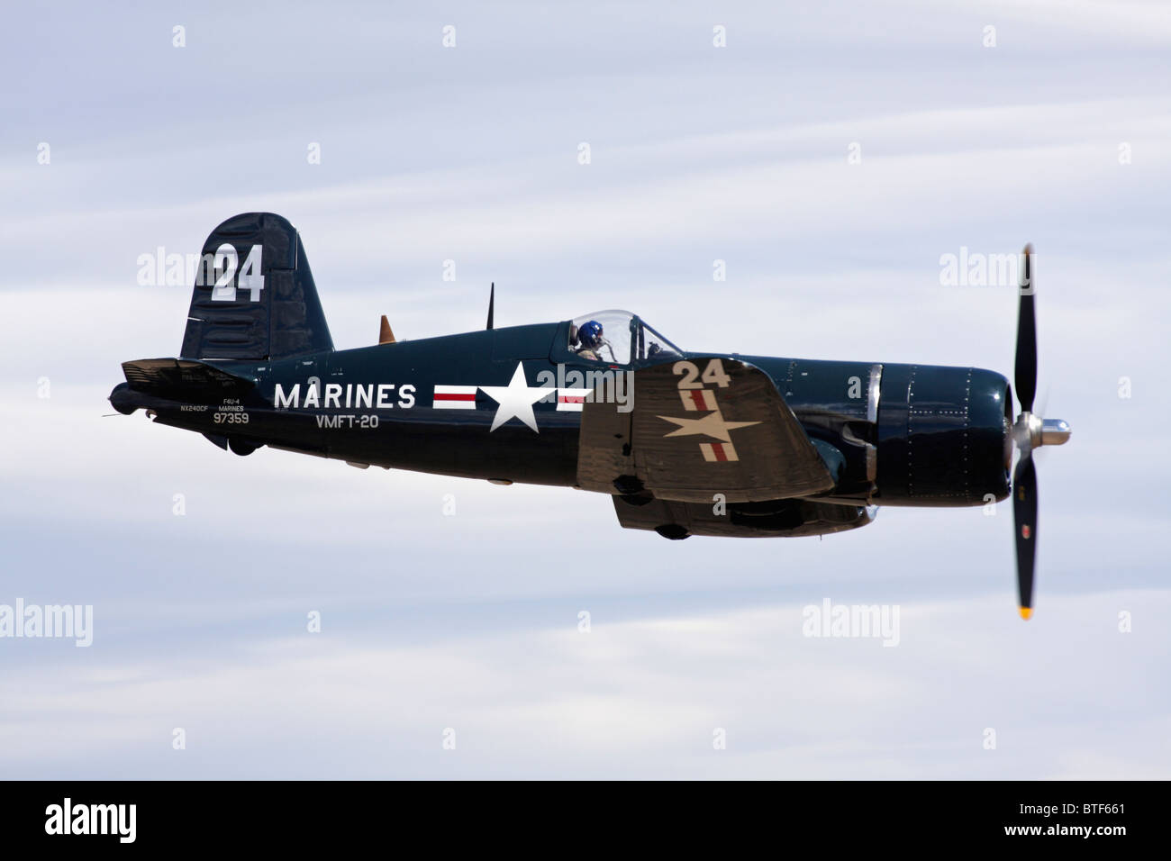 Chance-Vought F4U Corsair in volo durante il 2010 Reno Campionato Nazionale aria gare al posto campo nei pressi di Reno, Nevada. Foto Stock