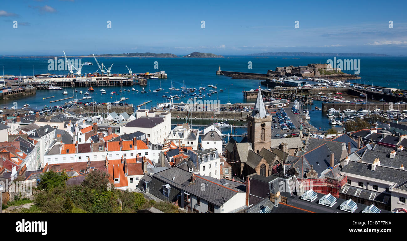 St Peter Port dal di sopra Foto Stock