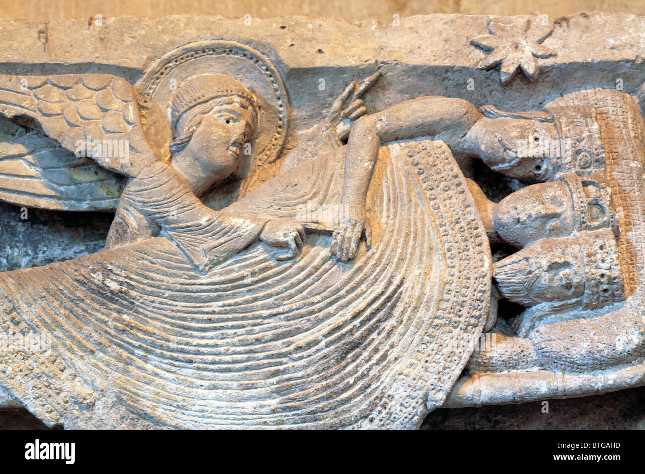 I magi a pelo, capitale colonna (XII secolo), la Cattedrale di Autun, Autun, Saône-et-Loire department, Borgogna, Francia Foto Stock