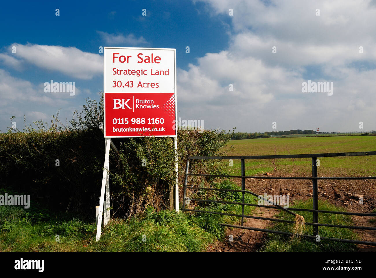 Terreni in vendita east midland airport Derbyshire England Regno Unito Foto Stock
