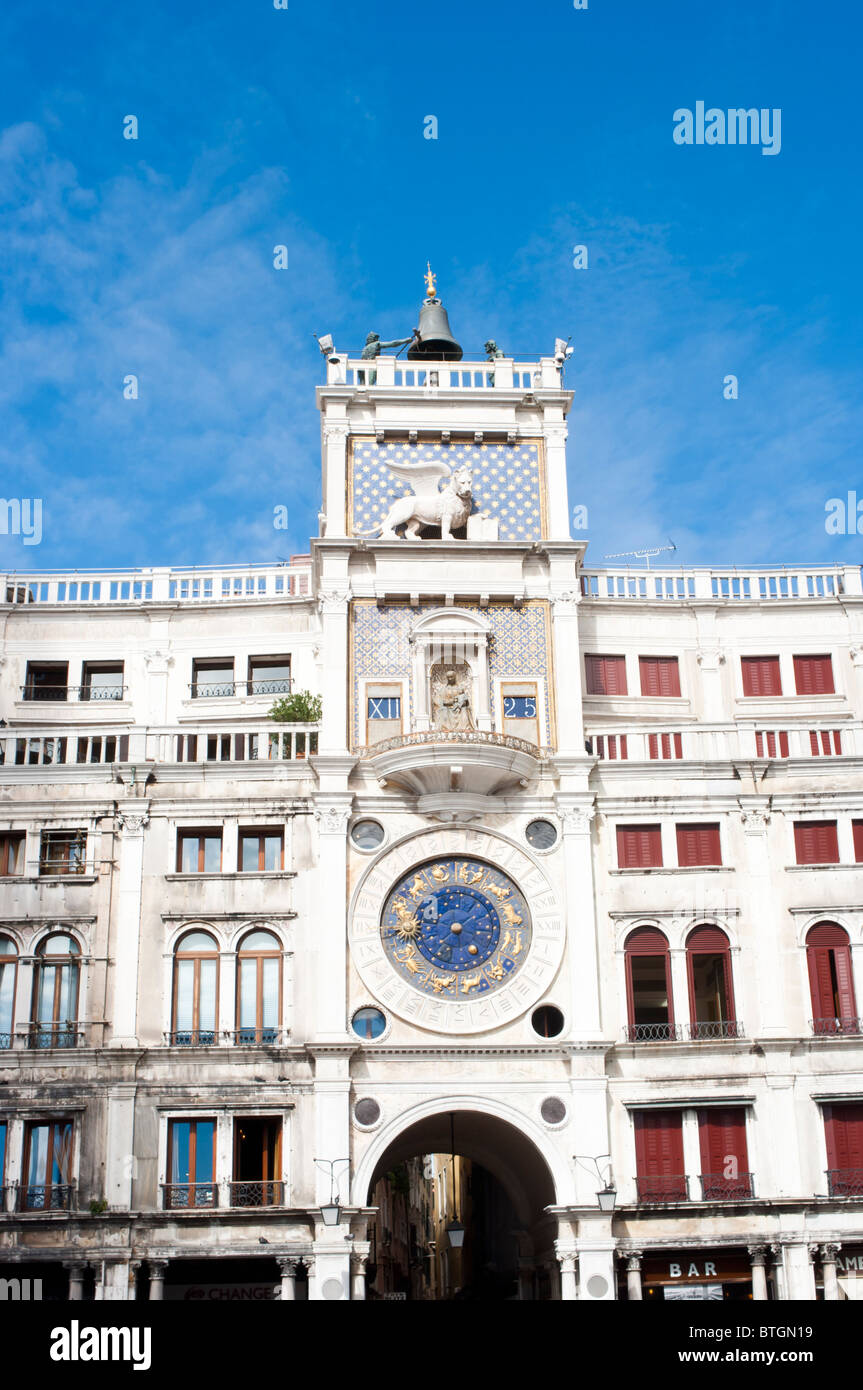 Orologio astronomico a Piazza San Marco a Venezia, Italia Foto Stock