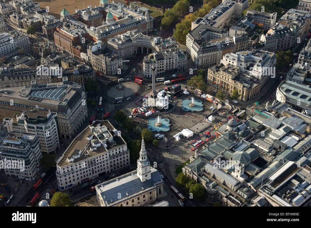 Trafalgar Square dall'aria London REGNO UNITO Foto Stock