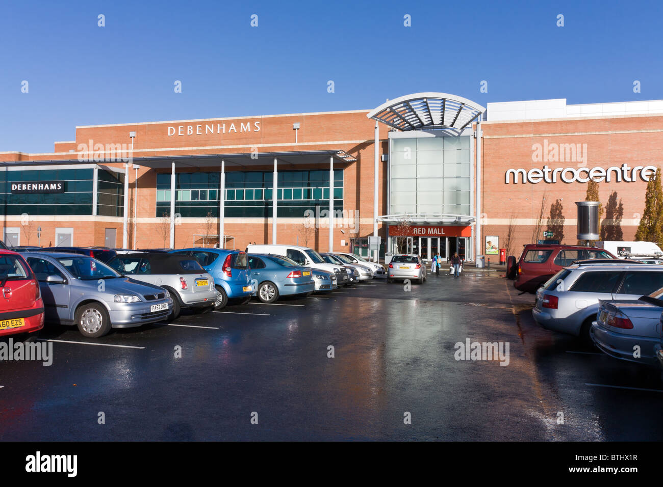 Metrocentre Gateshead fuori città shopping mall esterna e parcheggi Foto Stock