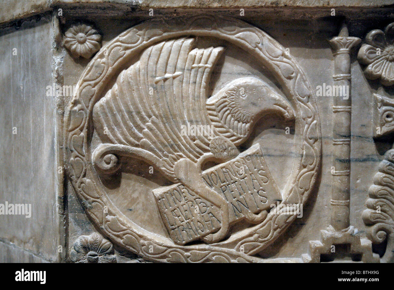 Tesoro della cattedrale, Longobarda lastra di marmo (VIII secolo), Cividale del Friuli, Friuli Venezia Giulia, Italia Foto Stock