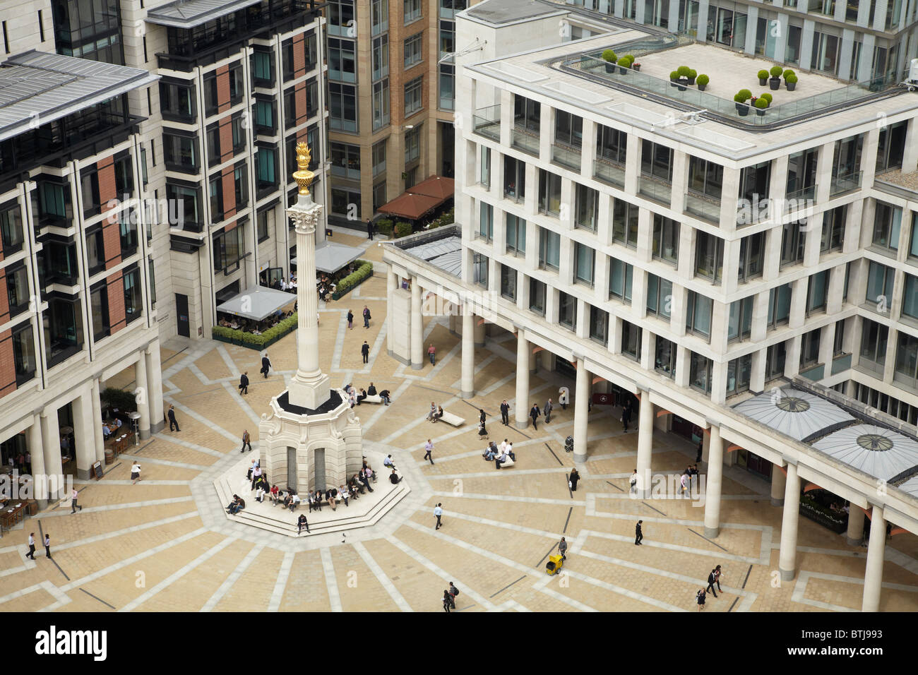 Paternoster square Colonna e Paternoster square, Ludgate Hill, London, England, Regno Unito Foto Stock