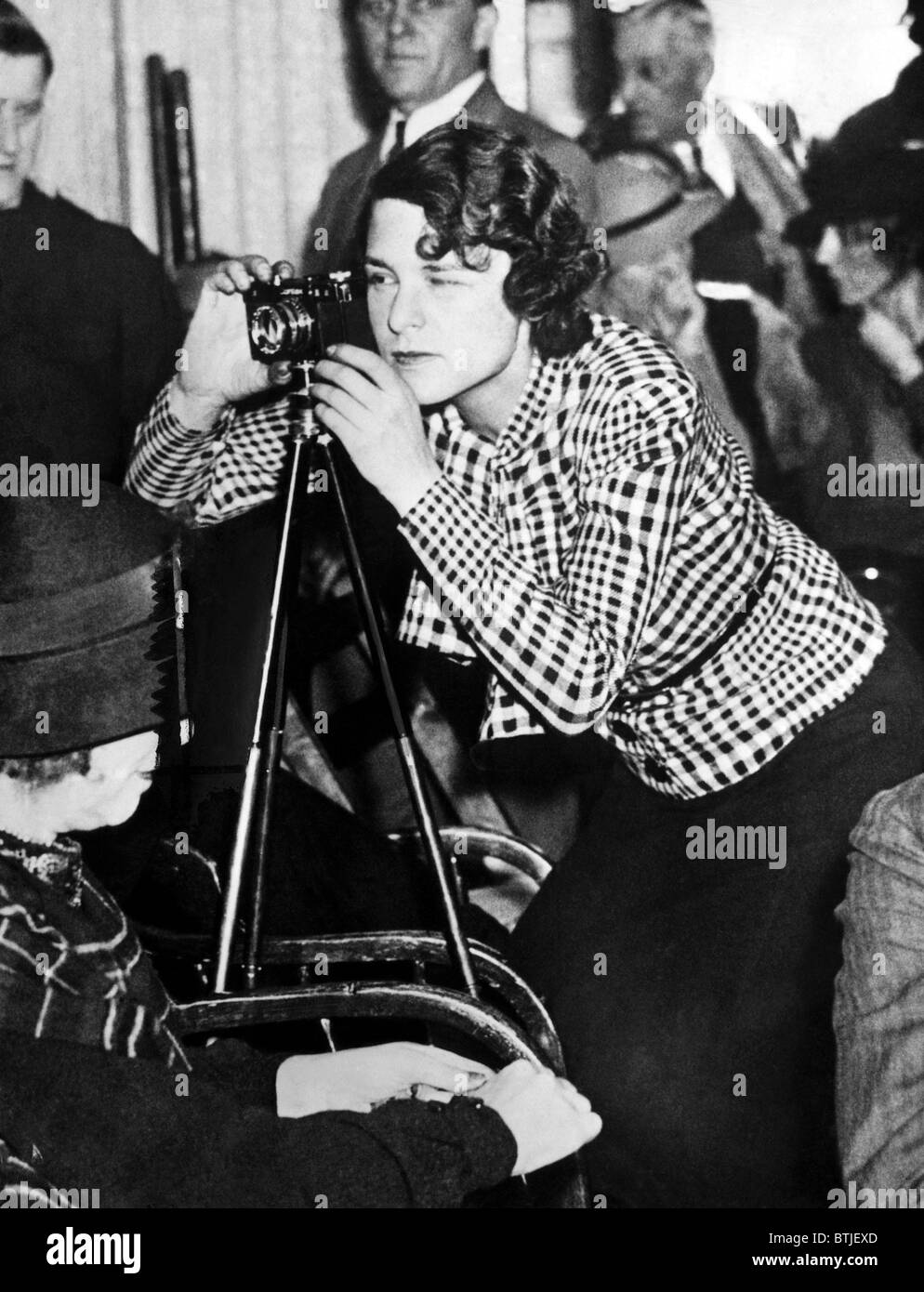 Margaret Bourke-White fotografare il Hauptmann prova al Hunterdon County Courthouse, 1935. La cortesia: Archivi CSU/Everett col Foto Stock