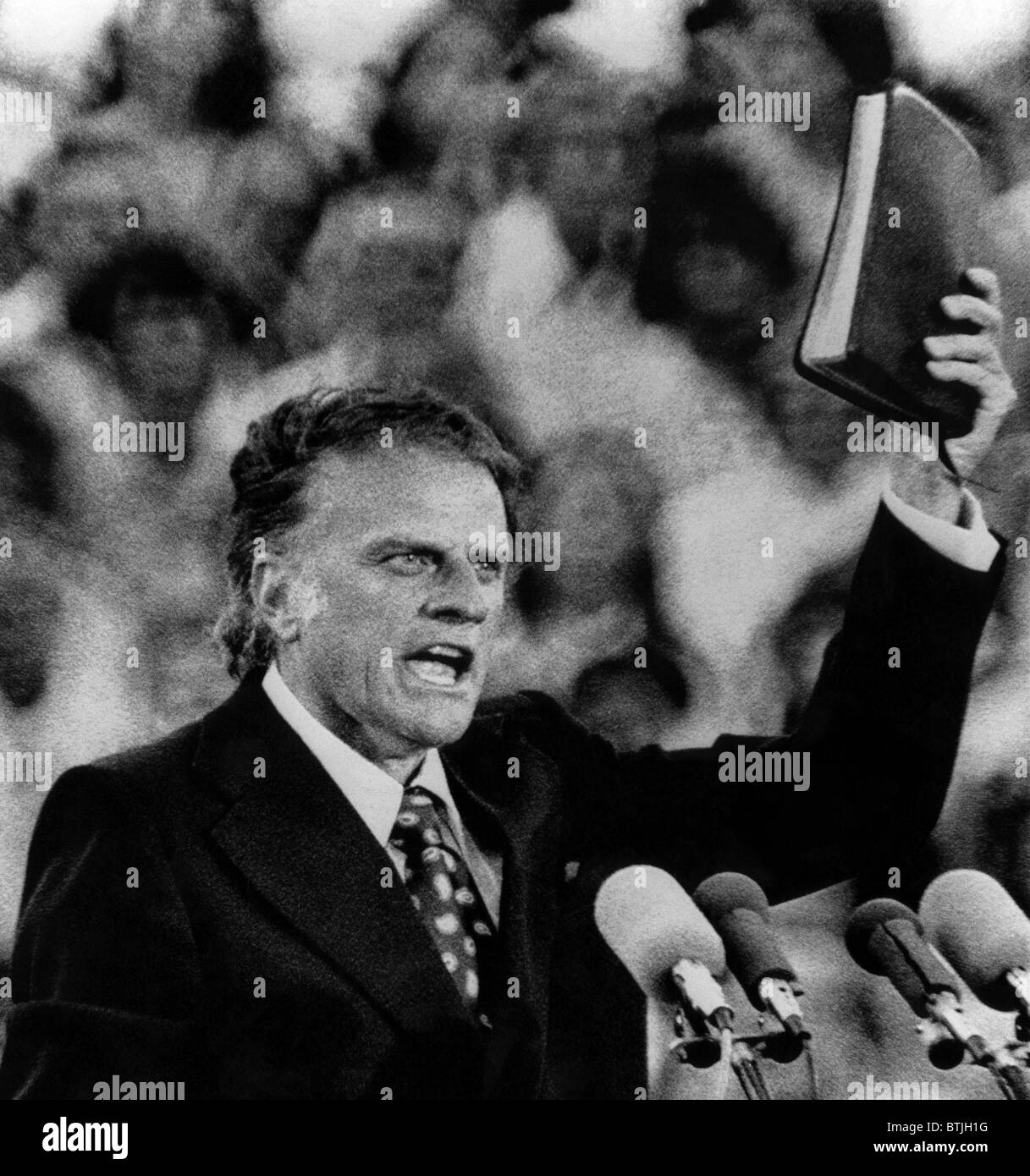 Evangelista Billy Graham predica il vangelo nel Midwest superiore crociata, Saint Paul Minnesota, 13 luglio 1973. La cortesia: CSU Ar Foto Stock