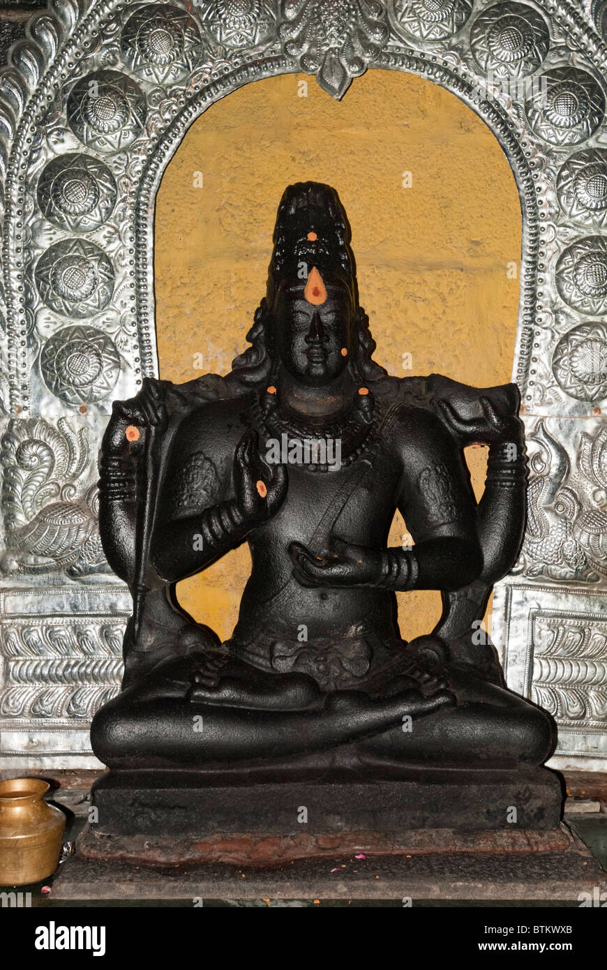 Dakshinamurthy;Shiva come un guru - Thiyagaraja Swamy Tempio a Thiruvotriyur, Chennai; Madras, Tamil Nadu. Foto Stock