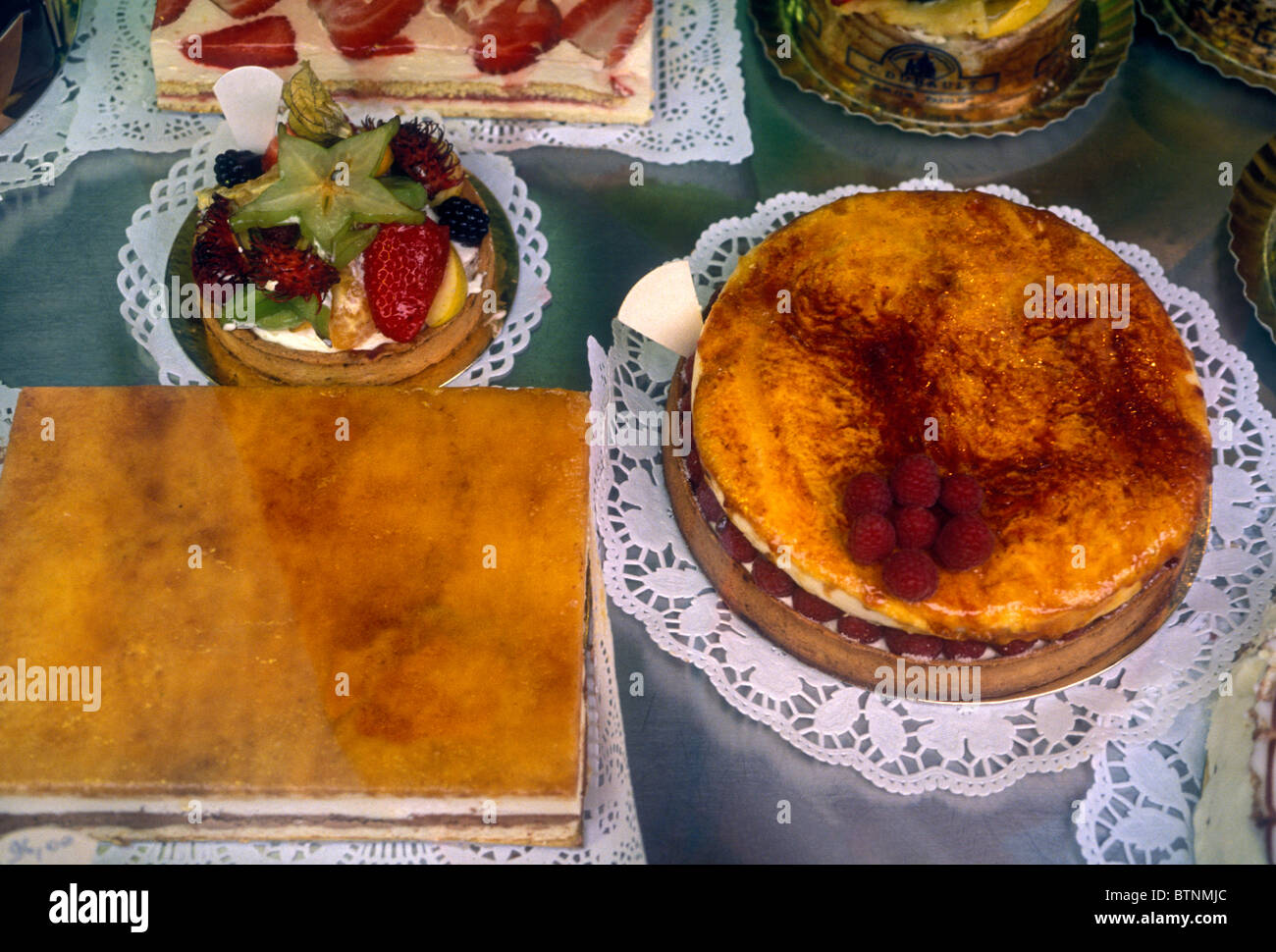 Dolci francesi, dolci, panetteria francese, panetteria, pasticceria, patissier, pasticceria, città di Parigi, Parigi, Ile-de-France, Francia, Europa Foto Stock