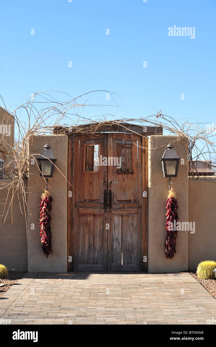 La porta di stile Spagnolo home. Foto Stock