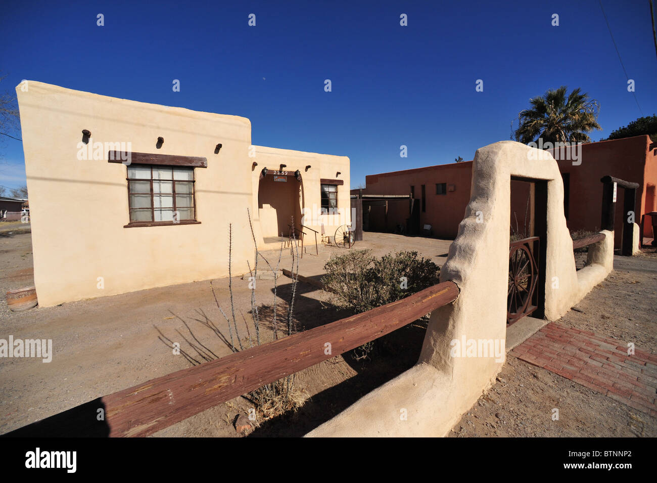 Adobe home in New Mexico,STATI UNITI D'AMERICA. Foto Stock