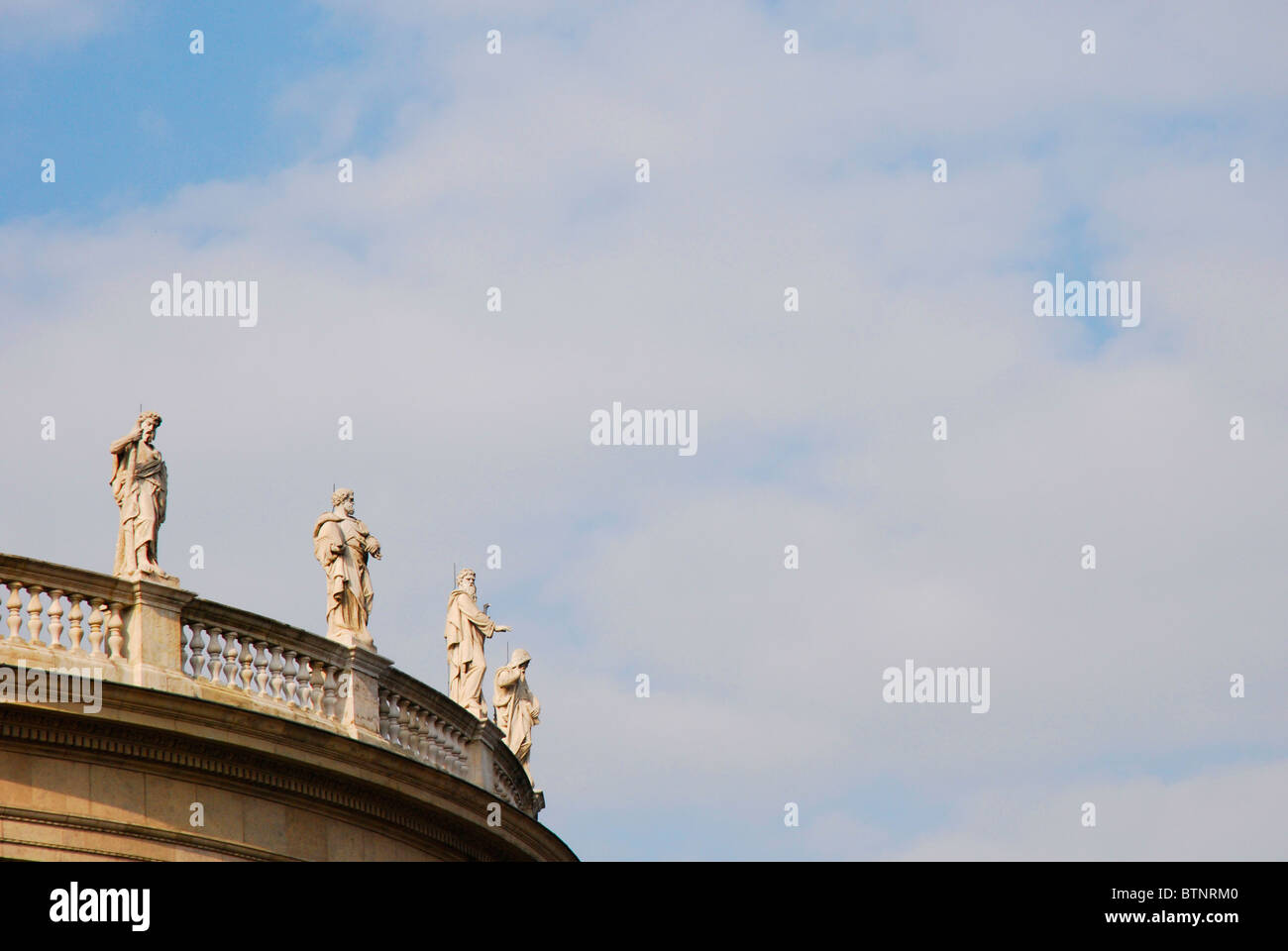 La bellissima Basilica di Santo Stefano è la più grande cattedrale di Budapest. Essa è stata completata nel 1905. Foto Stock
