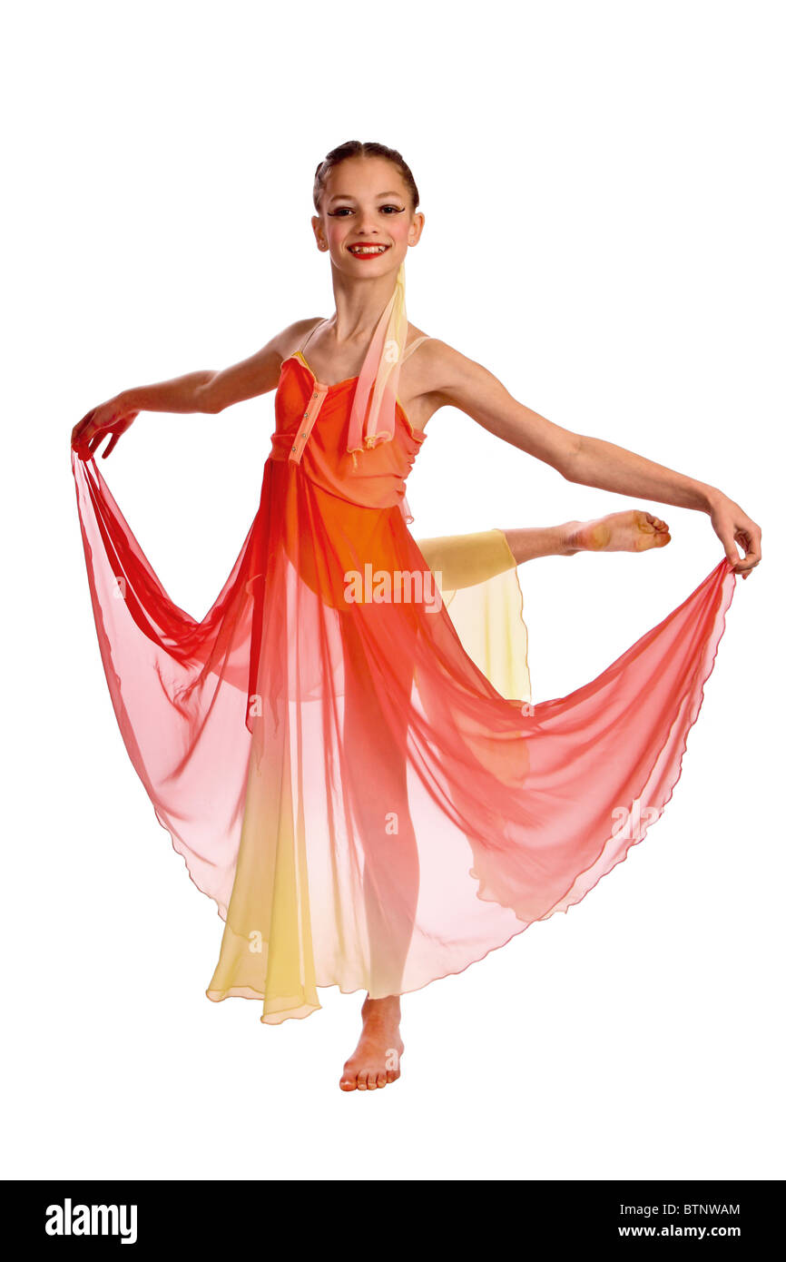 Giovane ballerina in posa fluente, lirica dancing costume Foto Stock