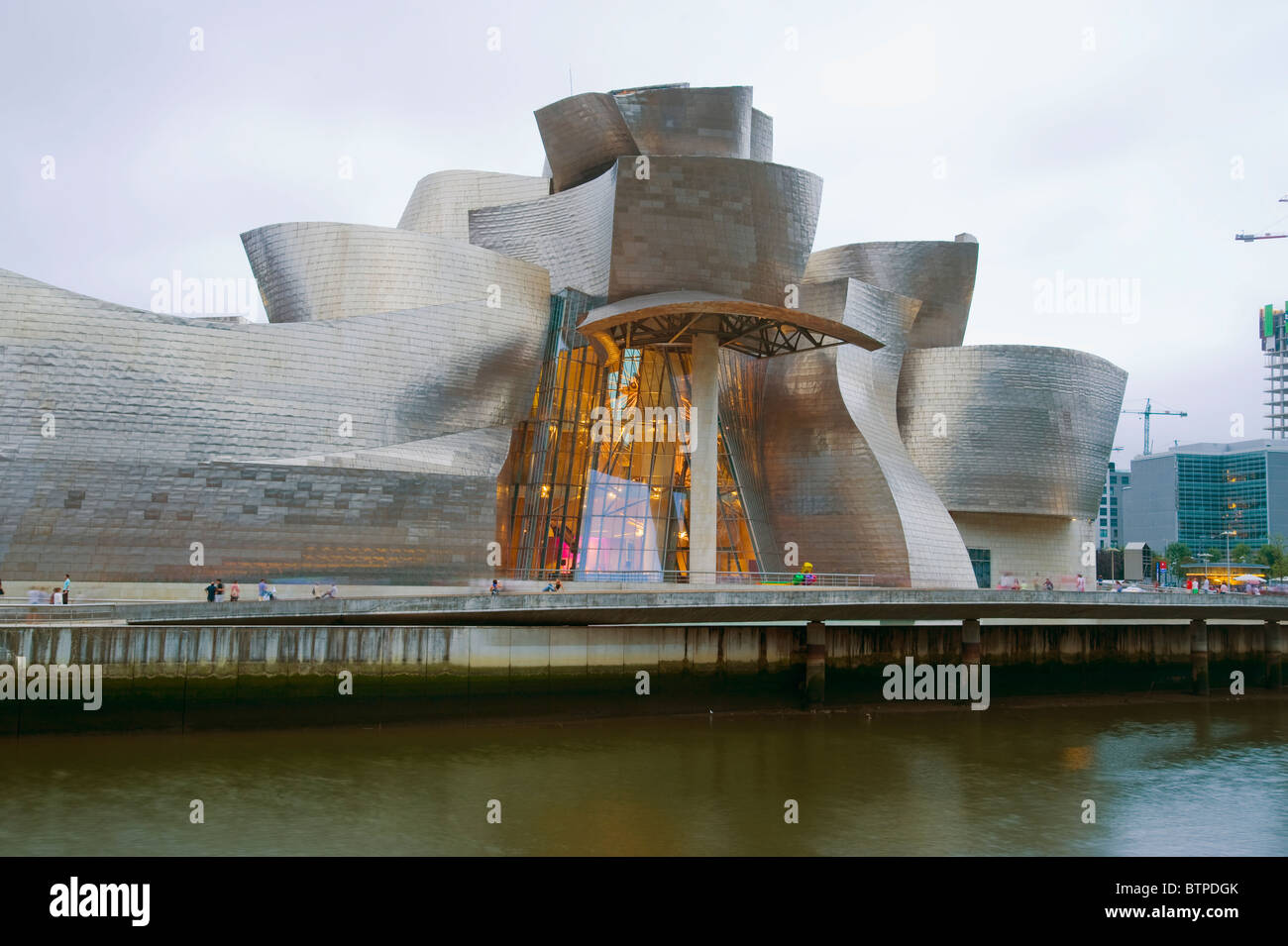 Guggenheim di Bilbao, Paesi Baschi Foto Stock