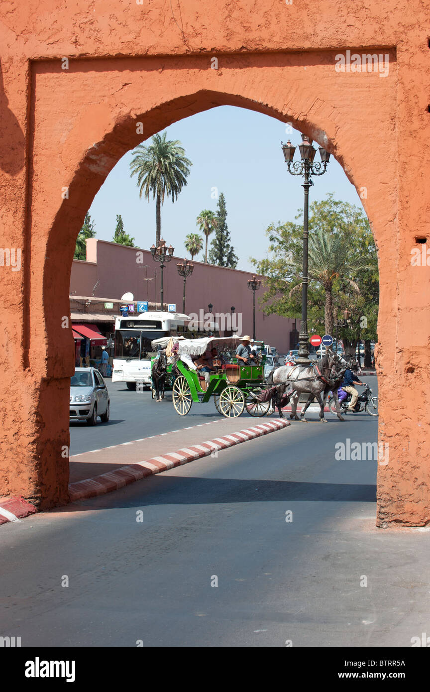 Parete della città entrata Marrakech Marocco Africa del Nord Foto Stock