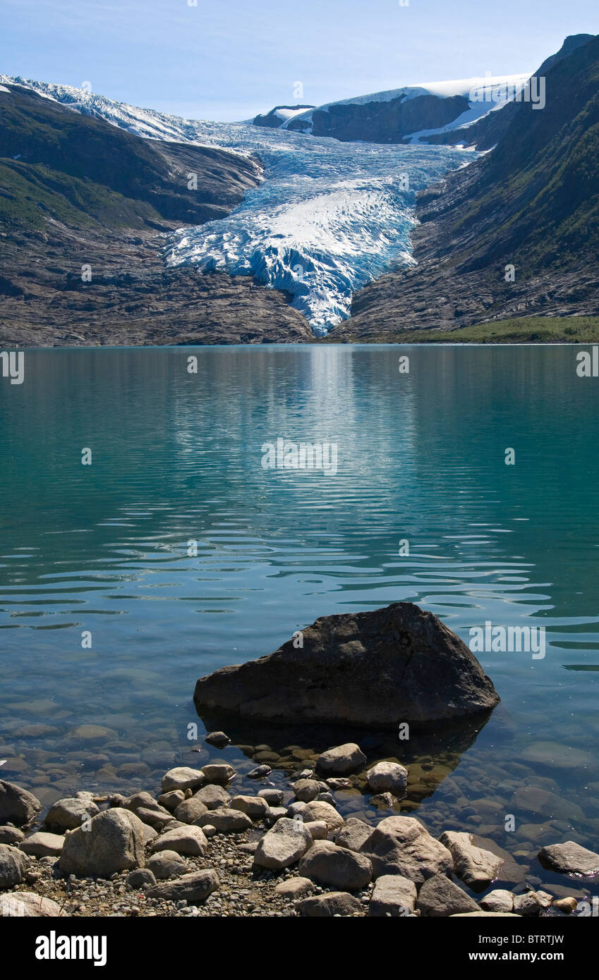 Engabreen, parte del ghiacciaio Svartisen, in Meloy, Nordland, nel nord della Norvegia Foto Stock