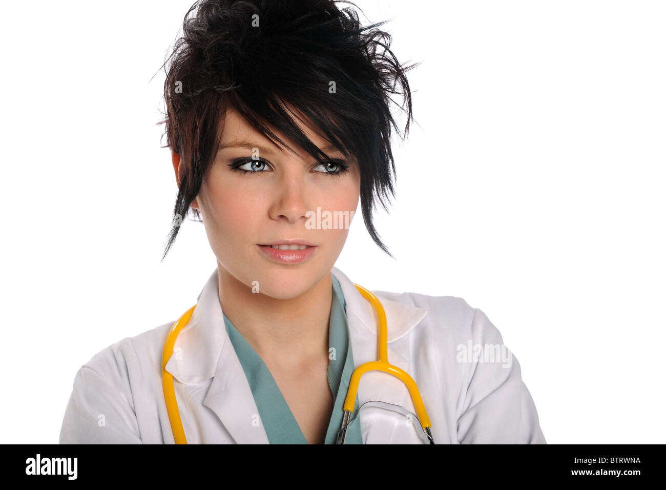 Ritratto di giovane medico con stetoscopio isolate su sfondo bianco Foto Stock