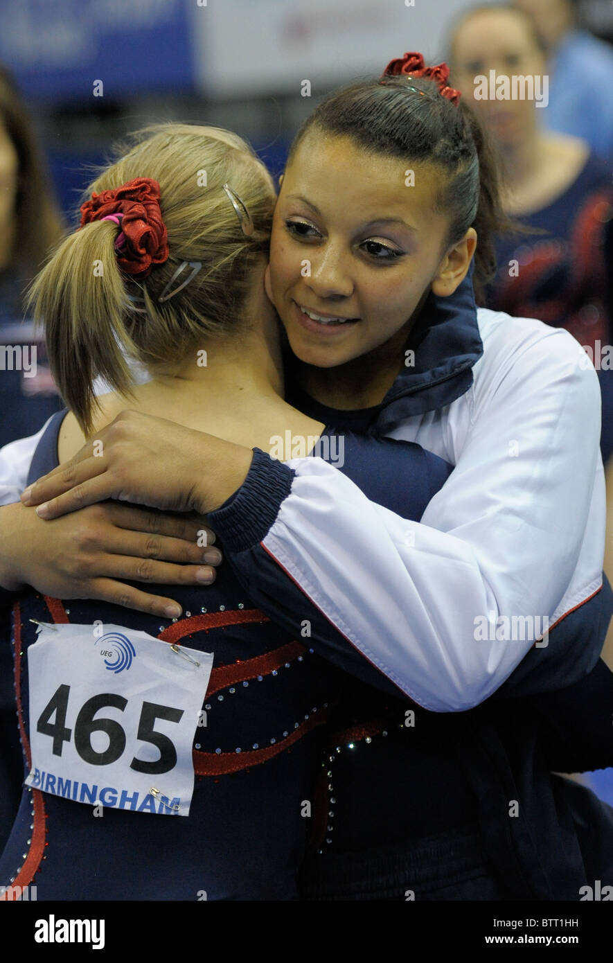 1.5.10 europeo campionati di ginnastica .Senior Team Finals.Rebecca Downie celebra. Foto Stock