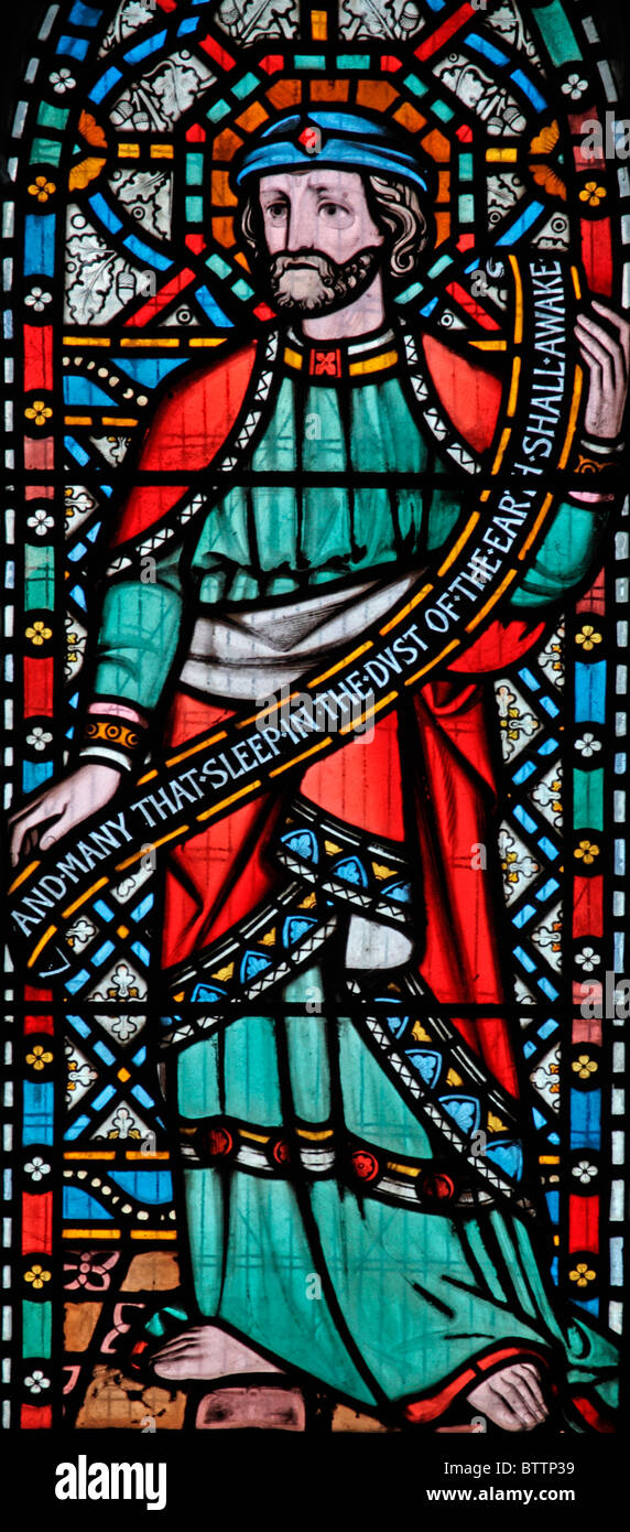 Una vetrata di Alexander Gibbs (1867) raffigurante il profeta dell'Antico Testamento Daniel, Heytesbury Church, Warminster, Wiltshire Foto Stock