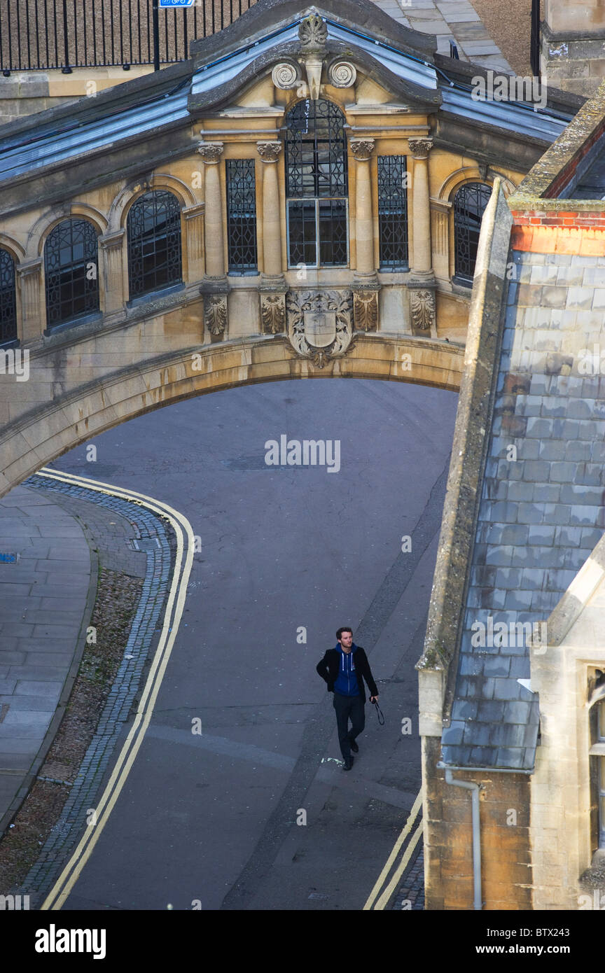 Oxford 's Ponte dei Sospiri, parte di Hertford College Foto Stock