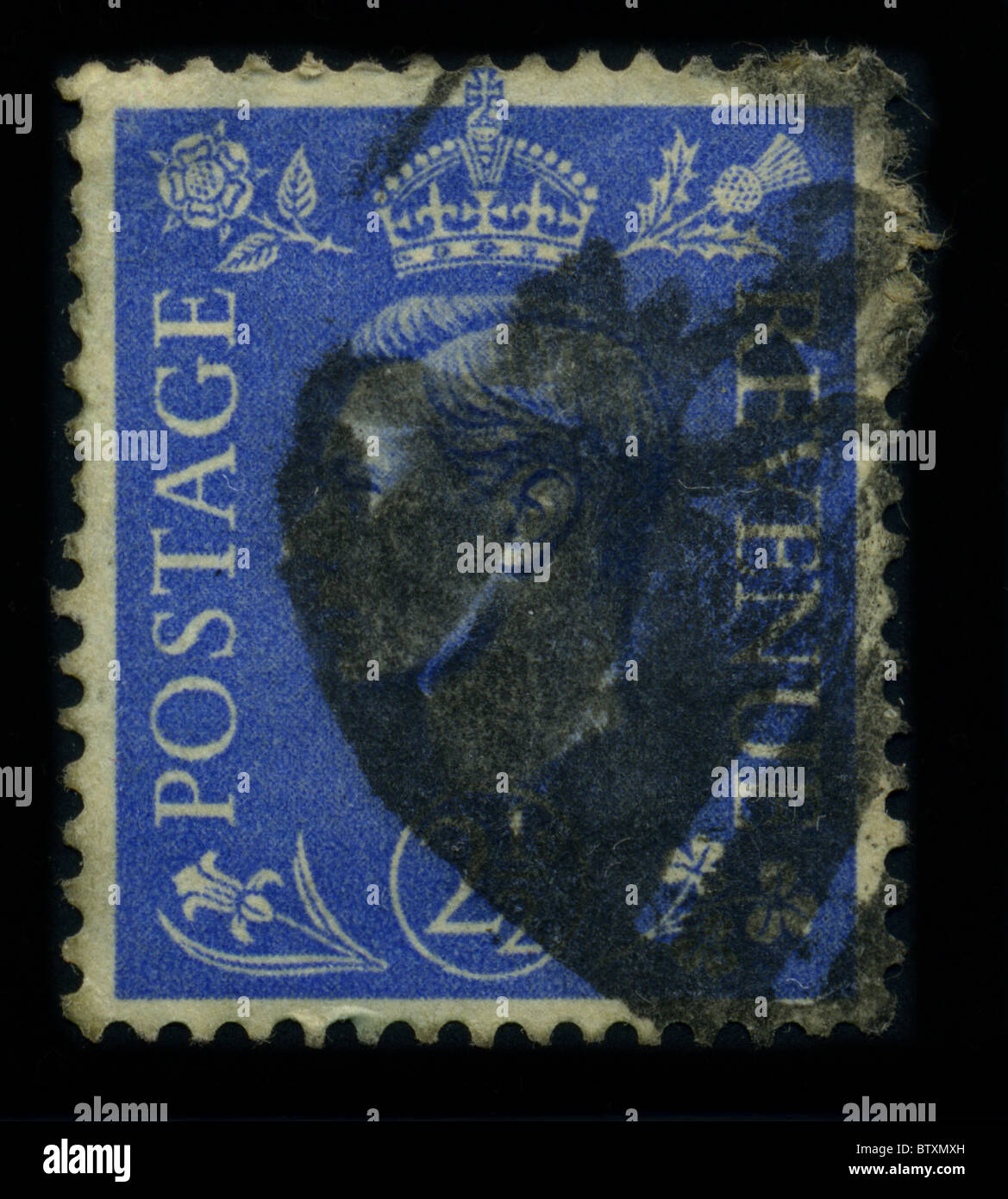 Regno Unito - circa 1937: un timbro mostra immagine ritratto George VI (Albert Frederick Arthur George; 14 Dicembre 1895 - 6 febbraio 1952) era il re del Regno Unito e i domini britannici dal 11 dicembre 1936 fino alla sua morte, del 1937 circa. Foto Stock