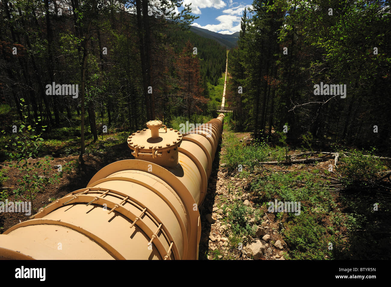Deviazione di acqua pipeline, Fraser, Colorado Foto Stock