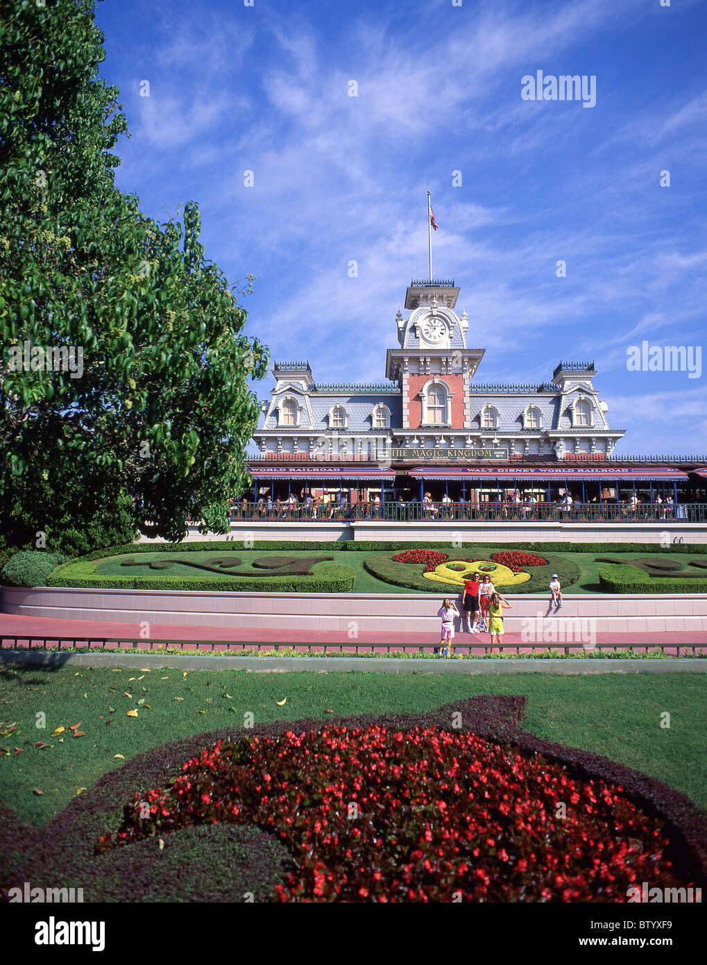 Ingresso al parco di Walt Disney World, a Orlando, Florida, Stati Uniti d'America Foto Stock