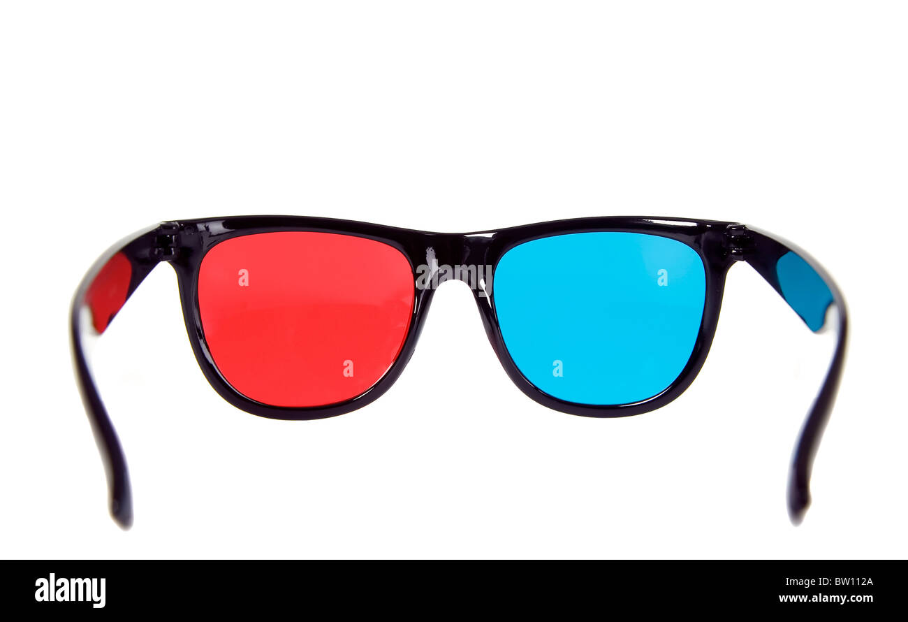 Vi è un 3d occhiaie, un bicchiere di rosso, altre blu Foto Stock