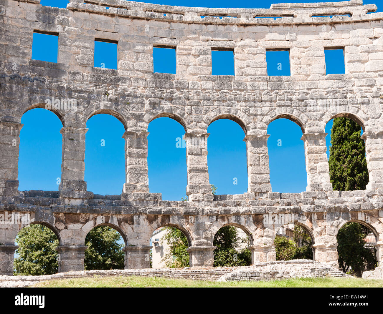 Antico Anfiteatro romano a Pola, in Croazia. Famosa destinazione turistica. Foto Stock