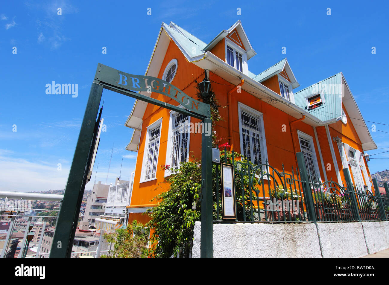 La famosa Brighton Hotel a Valparaiso, Cile Foto Stock