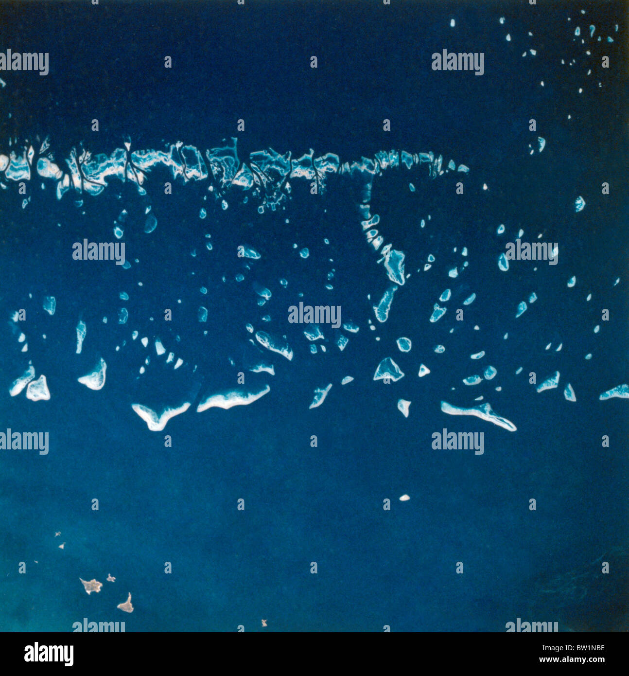 Terra dalla grande Barriera Corallina Australia prelevata dallo Space Shuttle Challenger STS-8 8 8a missione dal 30 agosto al 5 settembre 3° volo della SP Foto Stock
